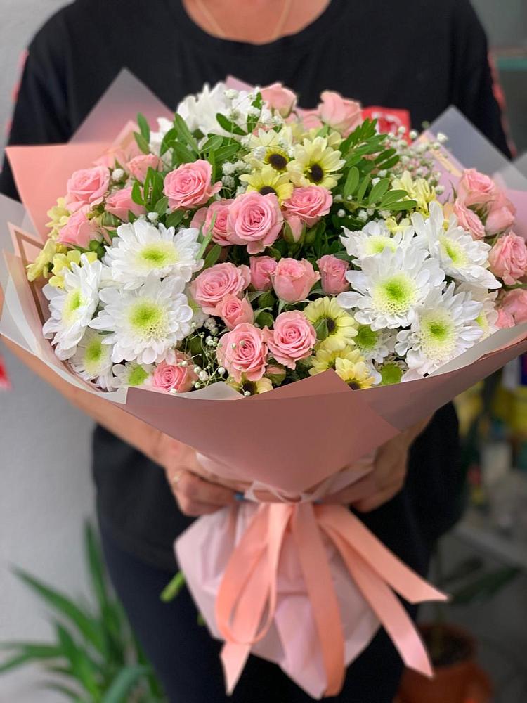 Букет цветов из: Розы и Хризантемы в Фирово