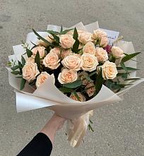 Букет Кремовые розы Латте в Фирово