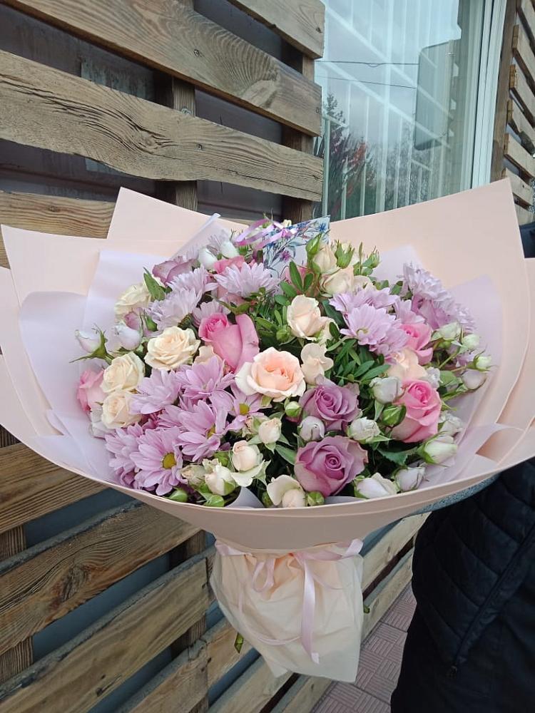 Букет цветов из: Розы и Хризантемы в Фирово