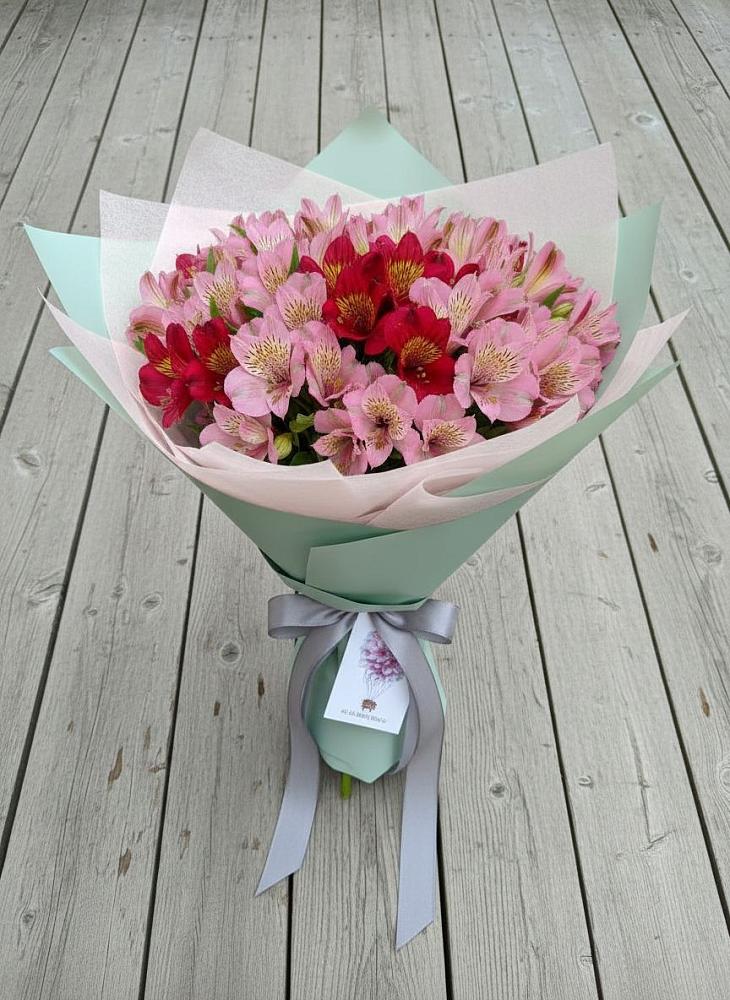 Букет цветов из: Альстромерии в Фирово