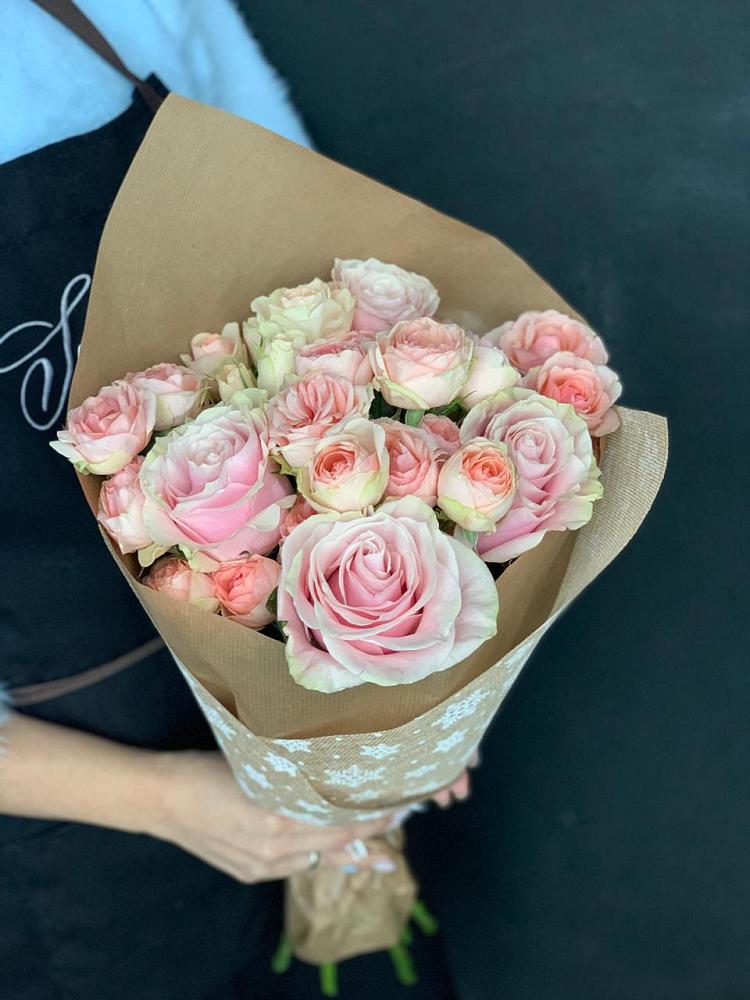 Букет цветов из: Хризантемы и Розы в Фирово