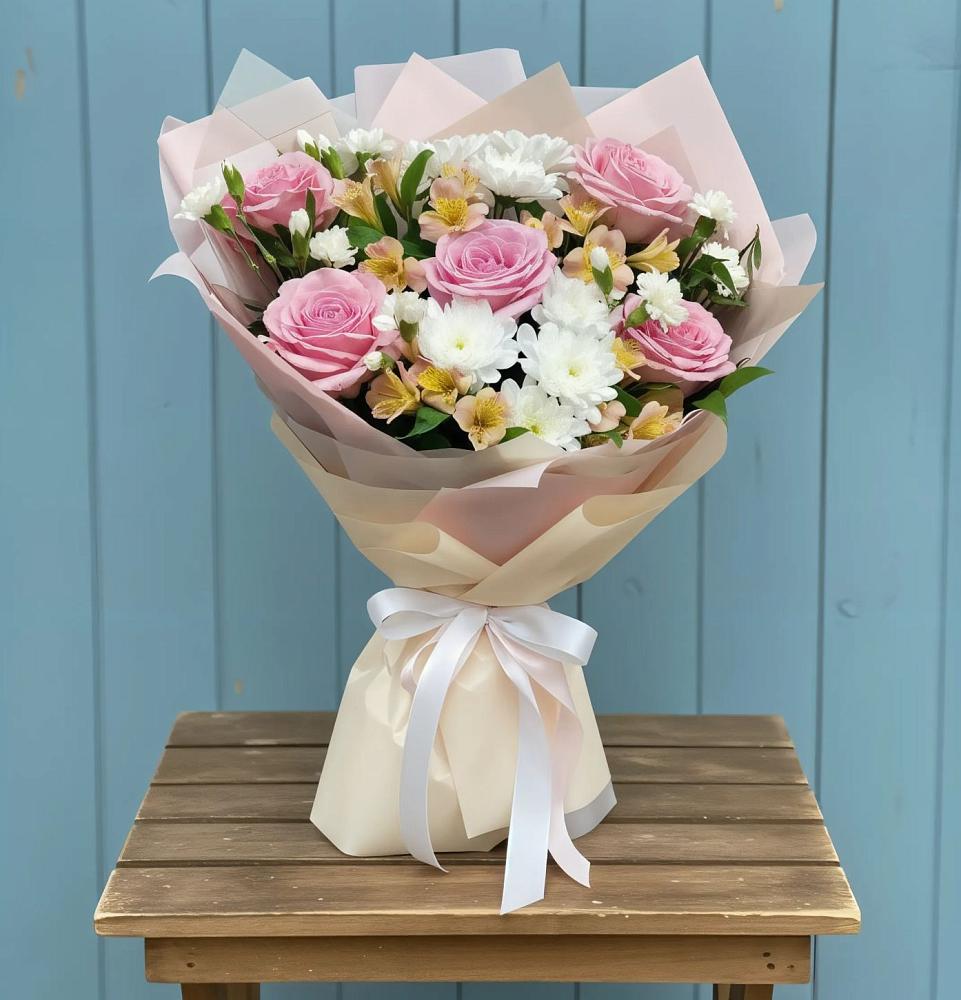 Букет цветов из: Гвоздики, Орхидеи и Розы в Фирово