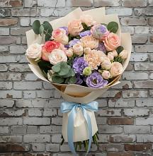 Букет цветов из:  Розы, Лизиантусы и Гвоздики #REPLACE_PRED# Фирово